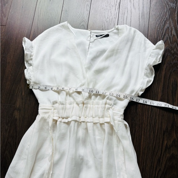 ZARA White Ruffle Sleeve Garden Dress - Picture 10 of 15